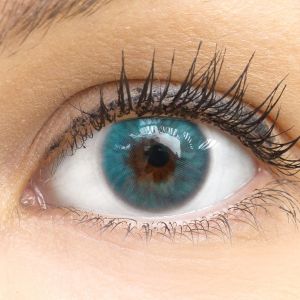 Glamlens Adria Blue - Natürlich Aussehende Dezente Farbige Kontaktlinsen ohne Stärke - 3 Monate Farbig